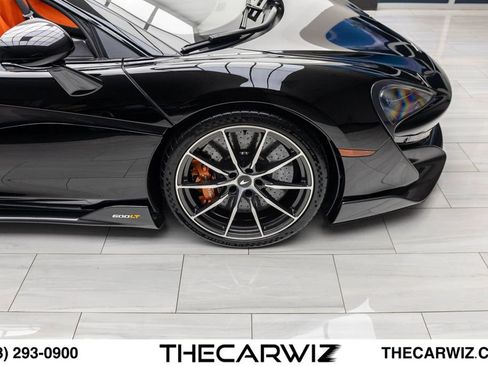 Used 2020 McLaren 600LT Spider RWD image 30