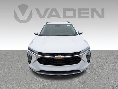 New 2026 Chevrolet Trax LT w/ Driver Confidence Package image 27