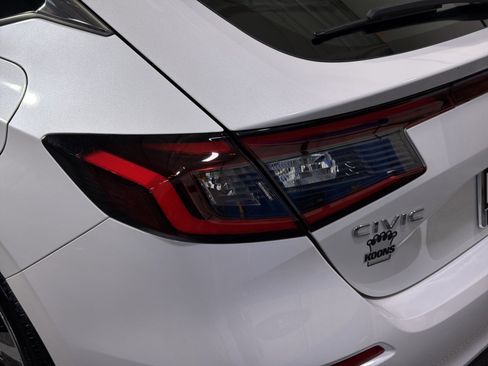 Used 2023 Honda Civic LX image 12