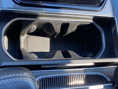 Used 2022 Jeep Wagoneer Series I image 4