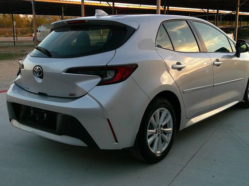 Used 2024 Toyota Corolla SE image 8