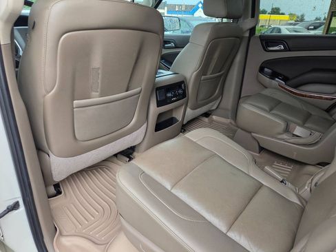 Used 2015 Chevrolet Tahoe LTZ AWD/4WD image 32