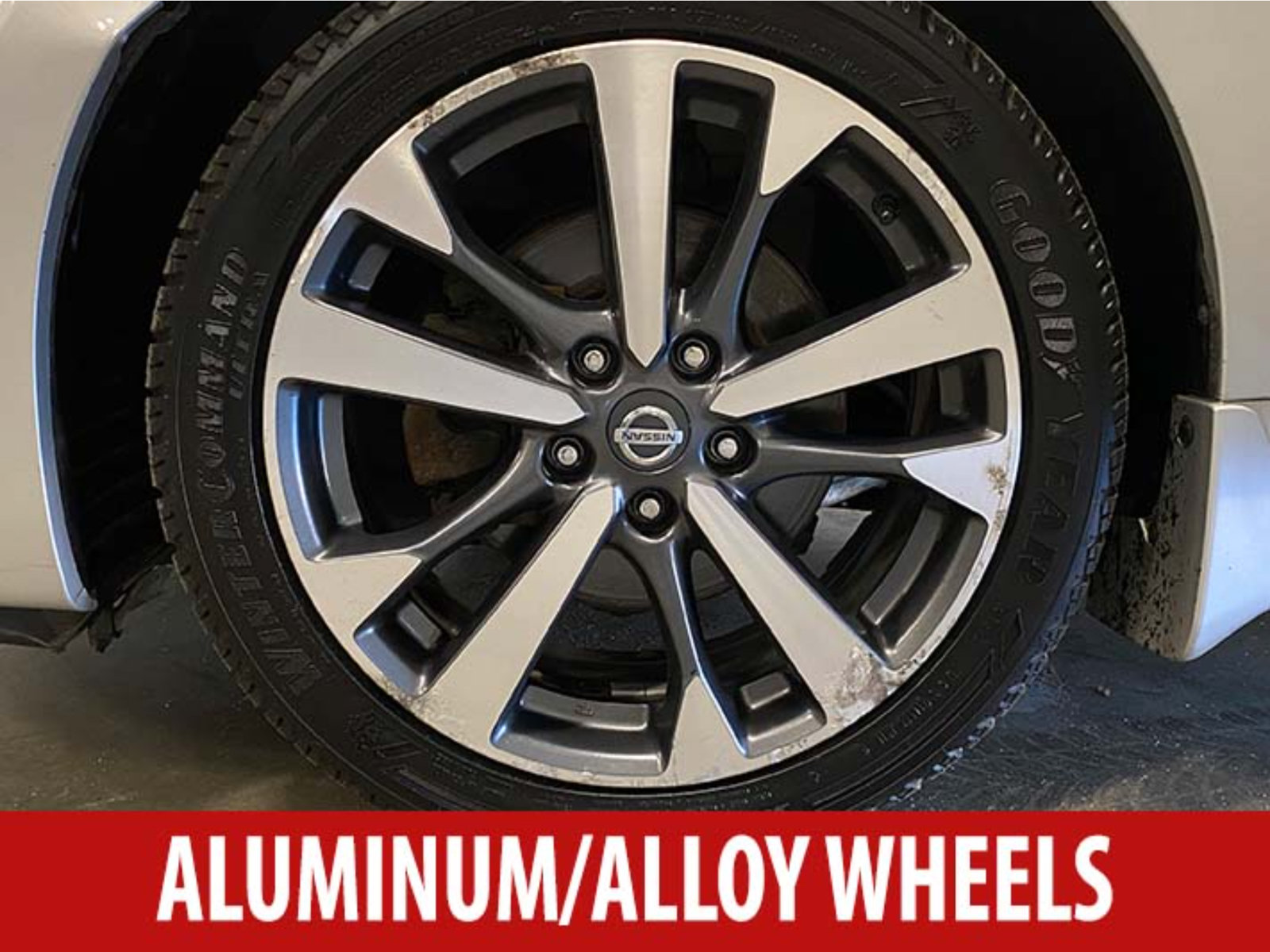 Used 2017 Nissan Altima 2.5 SR w/ LED Appearance Package FWD image 7