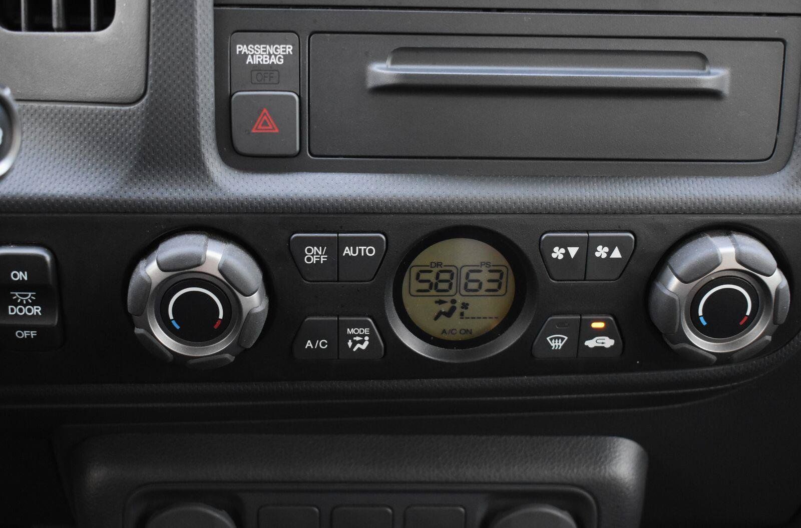 Used 2014 Honda Ridgeline RTS image 9