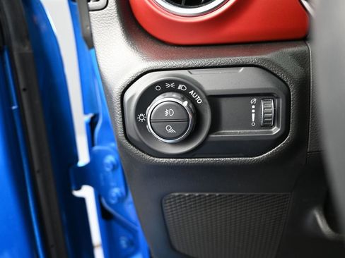 Used 2023 Jeep Gladiator Rubicon w/ Trailer Tow Package image 33