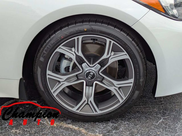 Used 2021 Kia Stinger GT-Line RWD image 12