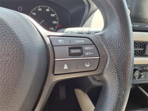 Used 2024 Honda HR-V LX image 13