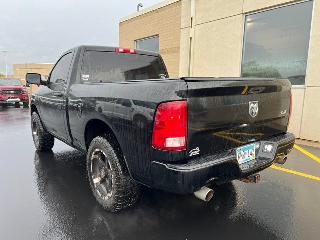 Used 2014 RAM 1500 Express AWD/4WD image 3