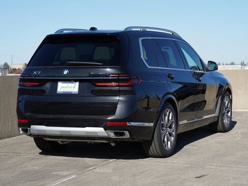 Used 2026 BMW X7 xDrive40i w/ Premium Package AWD/4WD image 4