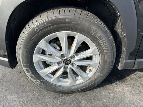 New 2026 Toyota Corolla Cross LE image 9