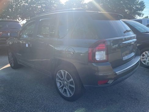 Used 2016 Jeep Compass High Altitude image 4