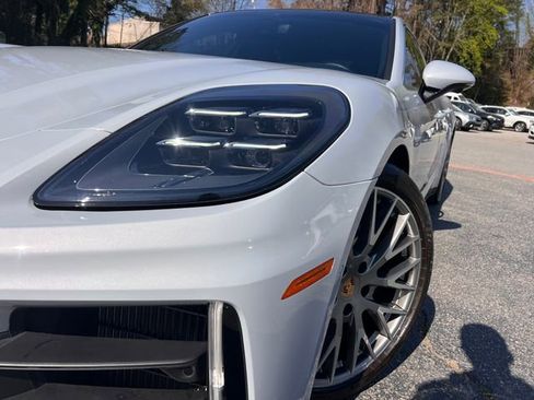 Used 2025 Porsche Panamera w/ Premium Package RWD image 49