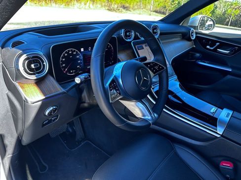 Certified 2023 Mercedes-Benz GLC 300 image 18