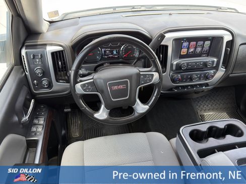 Used 2017 GMC Sierra 1500 SLE w/ SLE Value Package AWD/4WD image 8