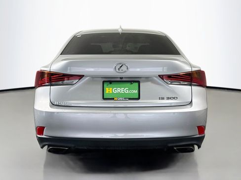 Used 2018 Lexus IS 300 w/ Accessory Package 2 RWD image 8