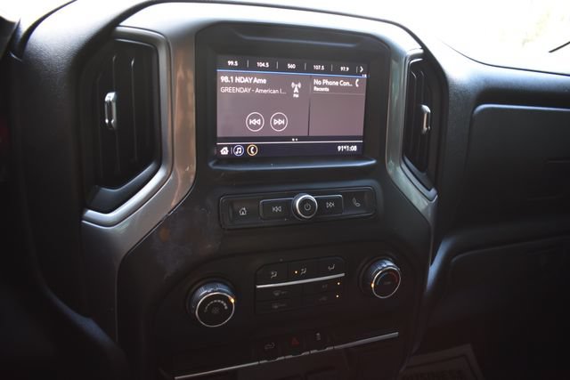 Used 2022 Chevrolet Silverado 2500 Custom w/ Custom Convenience Package AWD/4WD image 13
