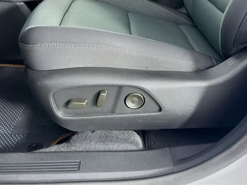 New 2026 GMC Terrain AT4 w/ Convenience Package III image 20