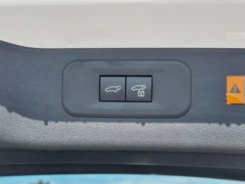 New 2026 Lexus TX 500h AWD image 14