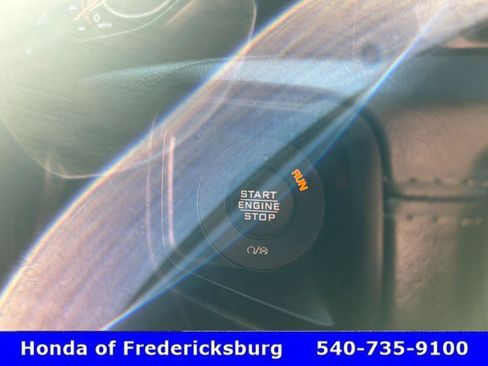 Used 2024 Jeep Wrangler Unlimited Rubicon w/ Safety Group AWD/4WD image 16