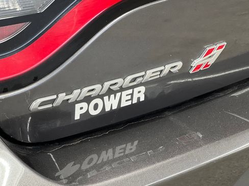 Used 2018 Dodge Charger GT image 25