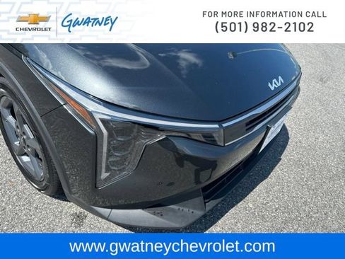 Used 2025 Kia K4 FWD image 13