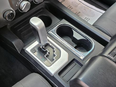 Used 2014 Toyota Tundra SR5 w/ SR5 Upgrade Package image 17