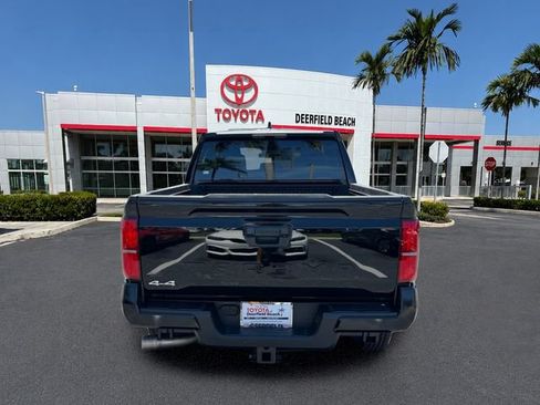 Used 2025 Toyota Tacoma SR5 AWD/4WD image 6