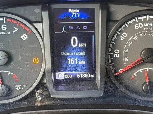 Used 2021 Toyota Tacoma SR AWD/4WD image 5