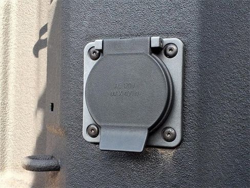 Certified 2024 Chevrolet Silverado 1500 Custom w/ Rally Edition image 13