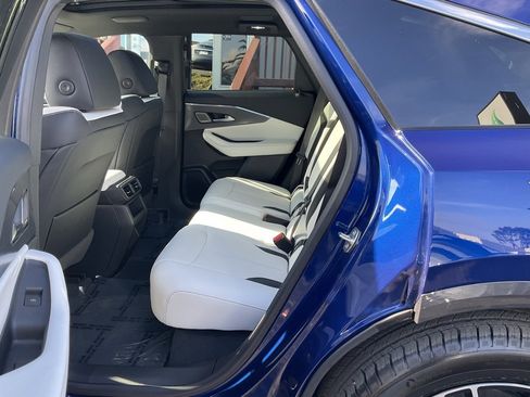 Used 2024 Acura ZDX A-Spec image 25