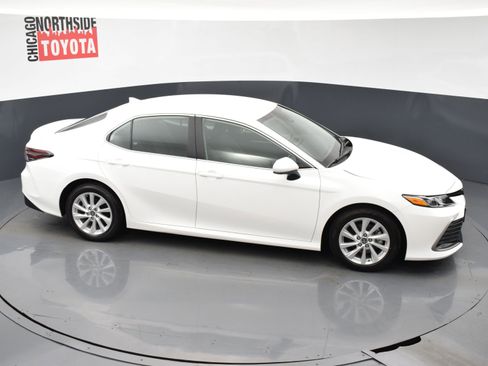 Used 2024 Toyota Camry LE image 20