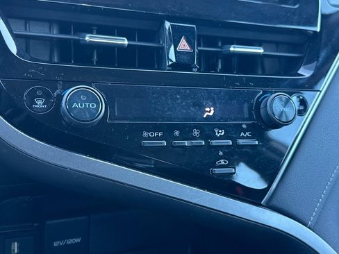 Certified 2024 Toyota Camry SE FWD image 28