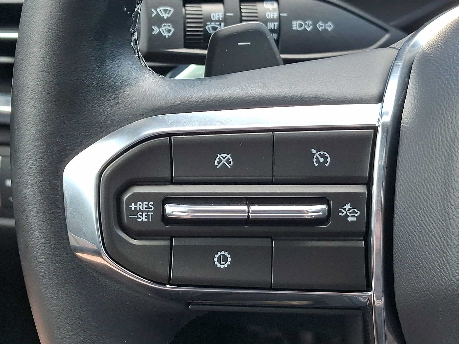 Used 2026 GMC Acadia Elevation w/ Black Edition FWD image 25