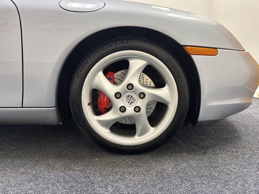 Used 2001 Porsche Boxster S RWD image 28