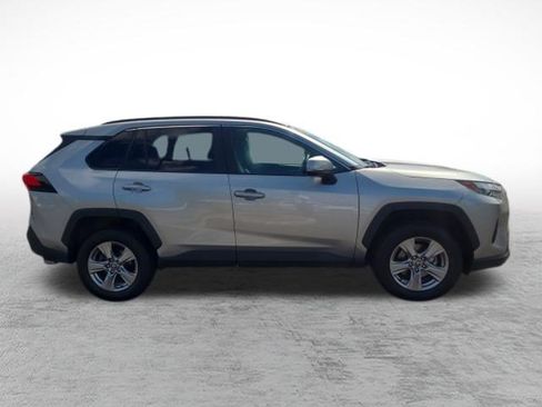Certified 2025 Toyota RAV4 XLE AWD/4WD image 4