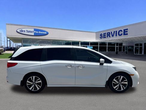 Used 2021 Honda Odyssey Touring image 8