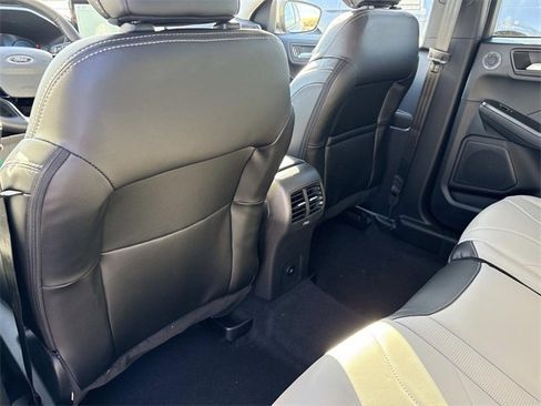 New 2026 Ford Escape Platinum w/ Premium Technology Package image 17