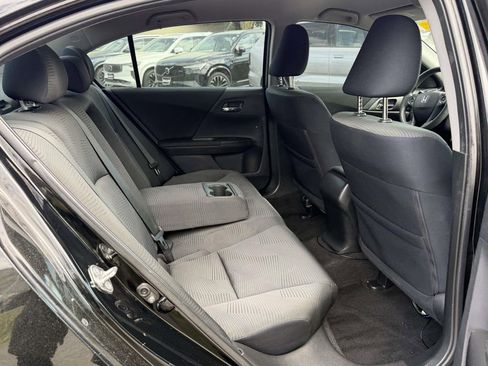 Used 2015 Honda Accord LX image 12