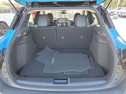 Used 2025 Nissan Kicks SR AWD/4WD image 24