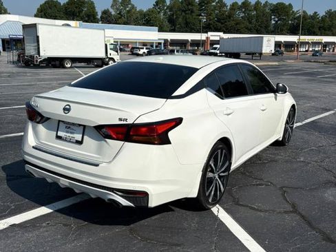 Used 2020 Nissan Altima 2.5 SR FWD image 5