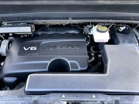 Used 2020 Nissan Pathfinder S AWD/4WD image 9
