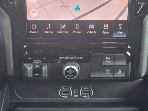 New 2025 RAM 1500 Big Horn image 14