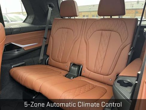 Used 2022 BMW X7 M50i w/ Executive Package image 17