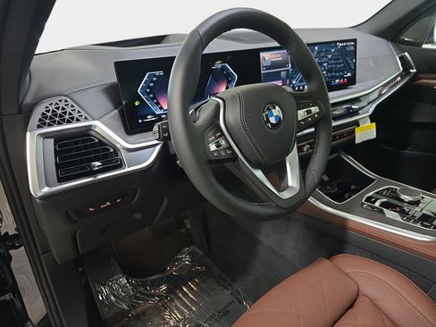 New 2026 BMW X5 sDrive40i image 13