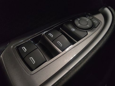 Used 2023 Chevrolet Malibu LT image 27