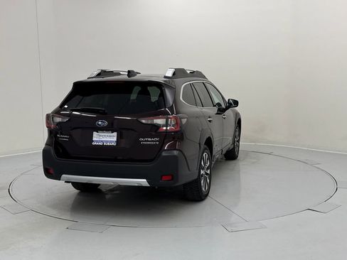 Used 2023 Subaru Outback Touring XT image 5