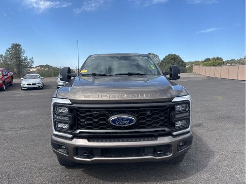 Used 2023 Ford F250 XL w/ STX Appearance Package AWD/4WD image 2