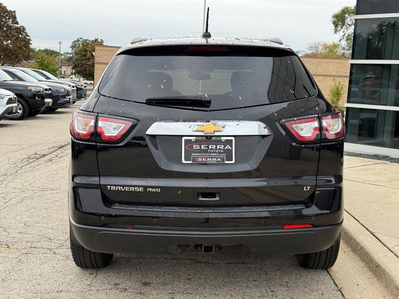 Used 2017 Chevrolet Traverse LT AWD/4WD image 4