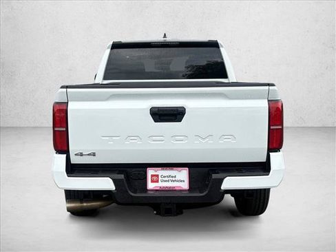 Certified 2025 Toyota Tacoma SR5 AWD/4WD image 6
