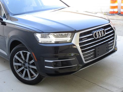Used 2018 Audi Q7 3.0T Prestige w/ Prestige Package image 58